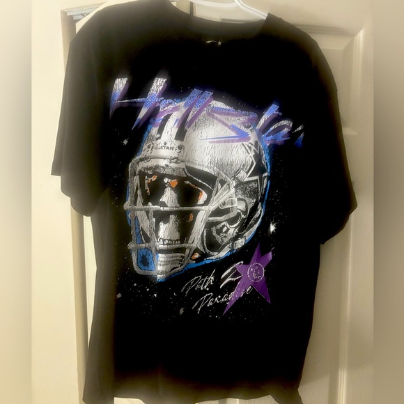 Hellstar Path To Paradise Football Helmet Black T-Shirt - Picture 1 of 2